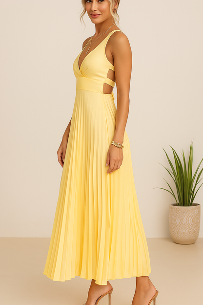 Élise | The Golden Dress